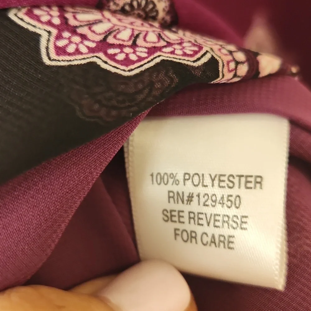 Apt.9 Women's Burgandy and Black Paisley Print Flutter Sleeve Top Size S - Picture 10 of 10